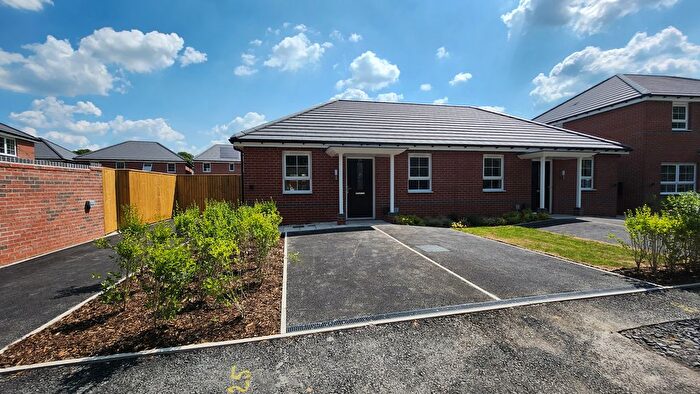 2 Bedroom Bungalow To Rent In Cornflower Drive, Preston, PR3