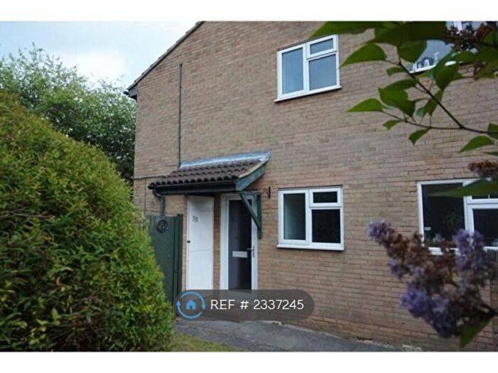 2 Bedroom Semi-Detached House To Rent In Illustrious Close, Walderslade, ME5