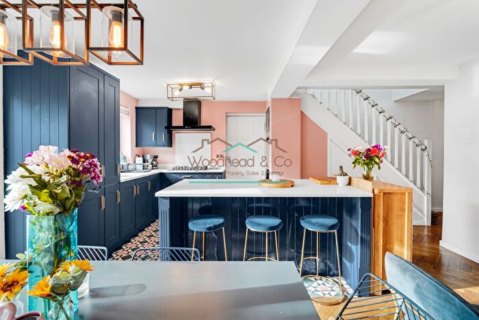 4 Bedroom Semi-Detached House For Sale In Midland Road, Raunds, NN9