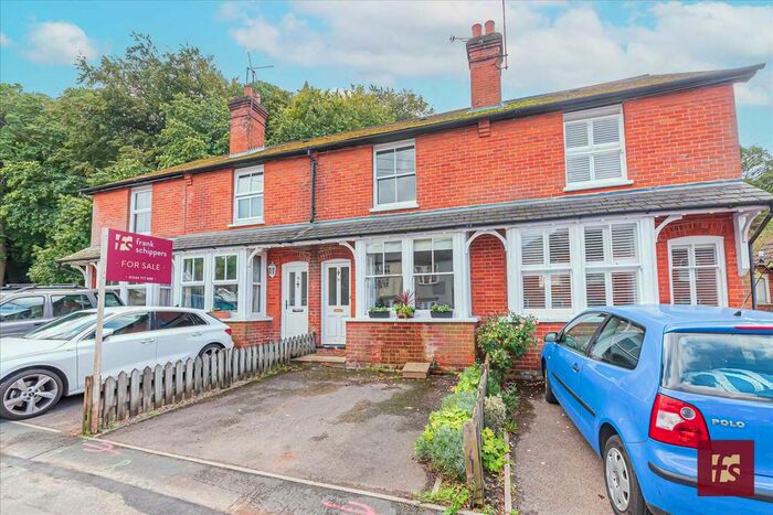 3 Bedroom Terraced House To Rent In Upper Broadmoor Road, Crowthorne, RG45