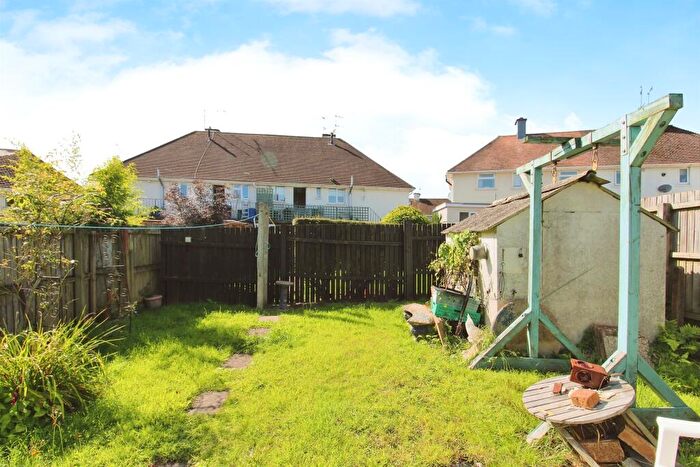 2 Bedroom Flat For Sale In Powys Place, Dinas Powys, CF64