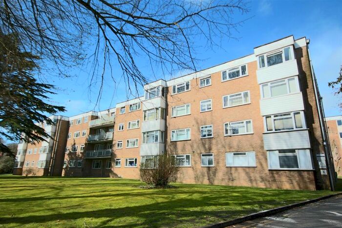 1 Bedroom Flat To Rent In The Priory, London Road, Brighton, BN1