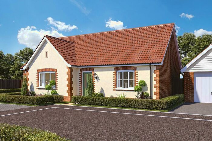3 Bedroom Detached Bungalow For Sale In Manningtree Road, Stutton, Ipswich, Suffolk, IP9