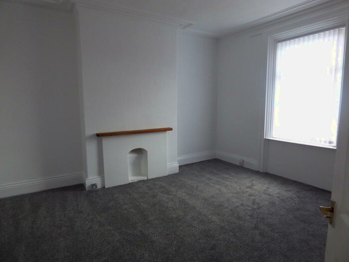 2 Bedroom Flat To Rent In North Road, Wallsend, NE28