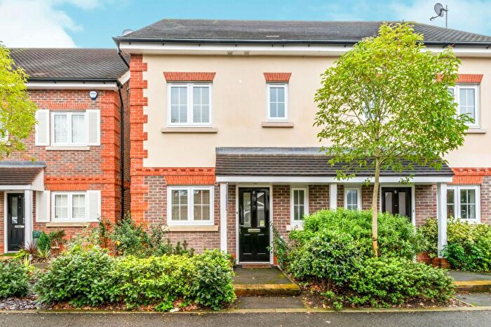 3 Bedroom Detached House To Rent In Rutherford Way, Horsham, RH12