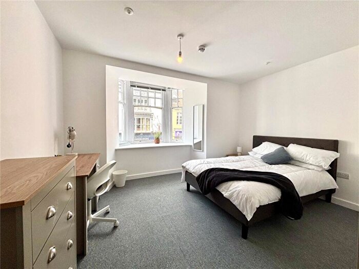 1 Bedroom Property To Rent In Bridge Street, Northampton, Northamptonshire, NN1