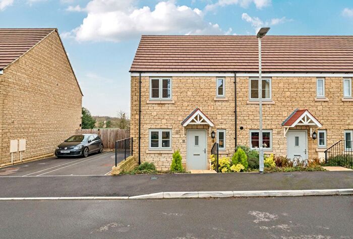 2 Bedroom Semi-Detached House For Sale In Sycamore Grove, Chalford Hill, Stroud, Gloucestershire, GL6