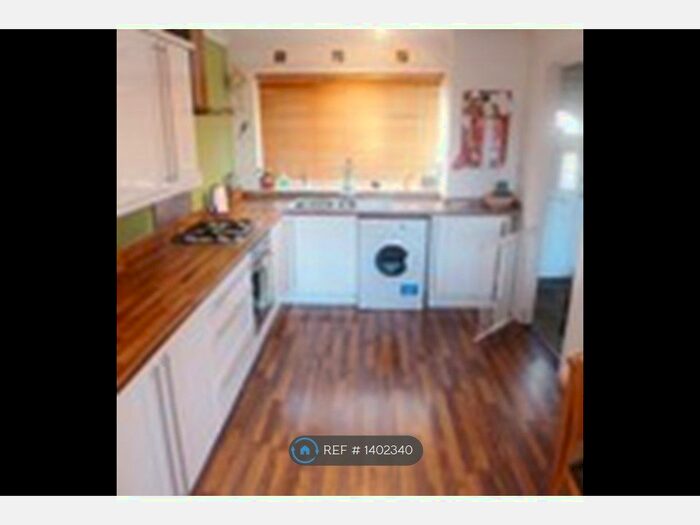 3 Bedroom End Of Terrace House To Rent In Gordon Avenue, Peterborough, PE2