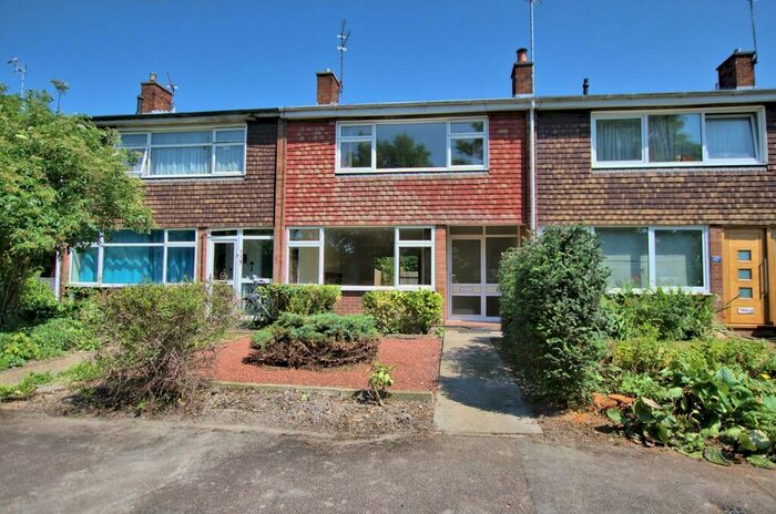 3 Bedroom Terraced House To Rent In Derwent Close, Cambridge, CB1