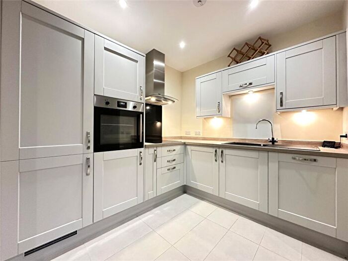 2 Bedroom Bungalow To Rent In Adel Manor Gardens, Leeds, West Yorkshire, LS16