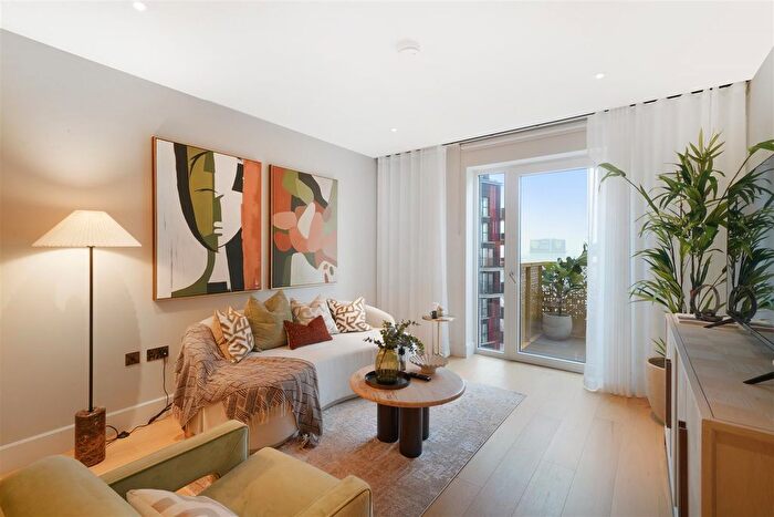 1 Bedroom Flat To Rent In White City Living, London, W12