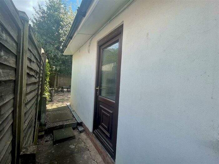 Studio To Rent In Hillaries Road, Birmingham, B23