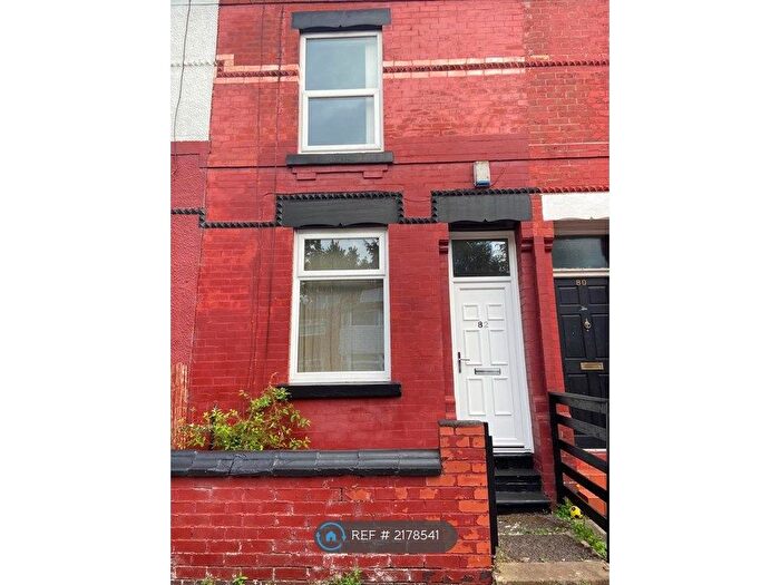 2 Bedroom Terraced House To Rent In Pinnington Road, Manchester, M18
