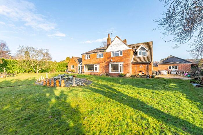 5 Bedroom Detached House For Sale In Happisburgh Road, North Walsham, NR28