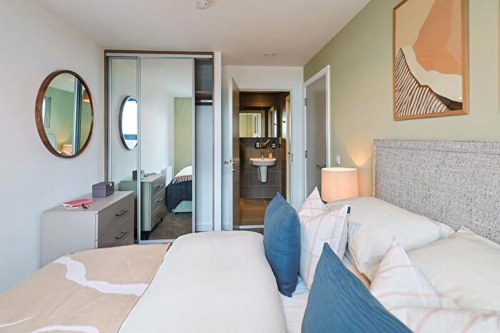 1 Bedroom Apartment To Rent In The Silver Yard, Birmingham Birmingham, B4