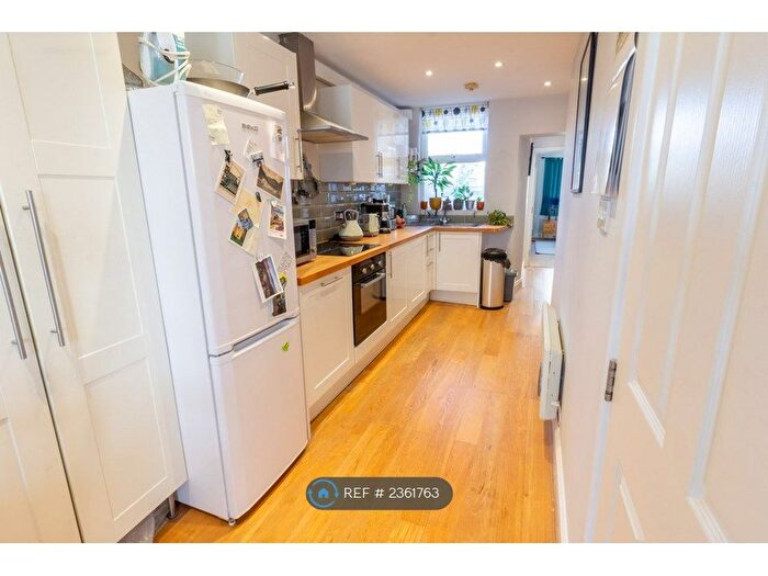 1 Bedroom Flat To Rent In Wastdale Road, London, SE23