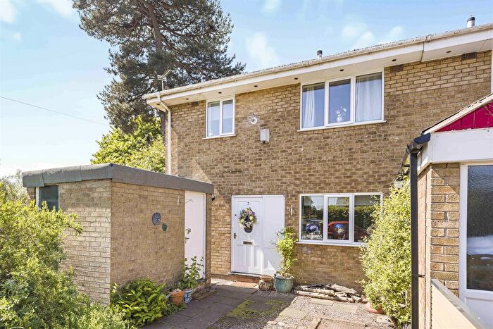 3 Bedroom Semi-Detached House For Sale In Newfield Court, Lymm, WA13