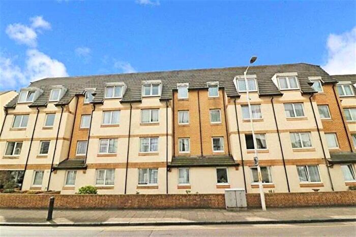 1 Bedroom Retirement Property To Rent In Homevale House, High Street, Sandgate, Folkestone, CT20