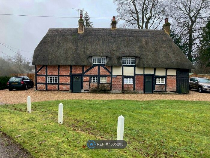 2 Bedroom Semi-Detached House To Rent In Cowlease Cottages, Longparish, Andover, SP11