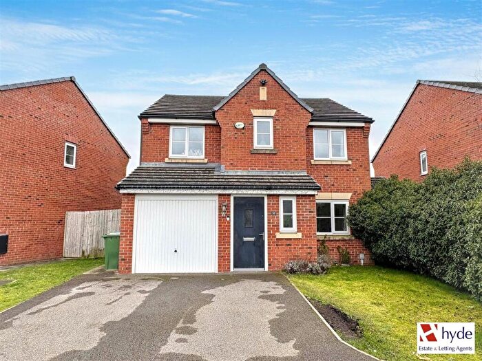 4 Bedroom Detached House For Sale In Hardys Close, Radcliffe, Bury., M26