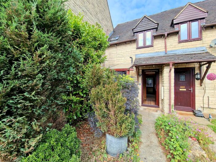 2 Bedroom Terraced House To Rent In Farriers Croft, Bussage, Stroud, GL6