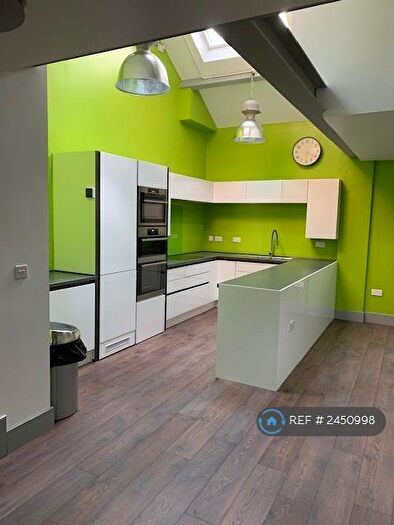 2 Bedroom Terraced House To Rent In Grove Place, Leamington Spa, CV31