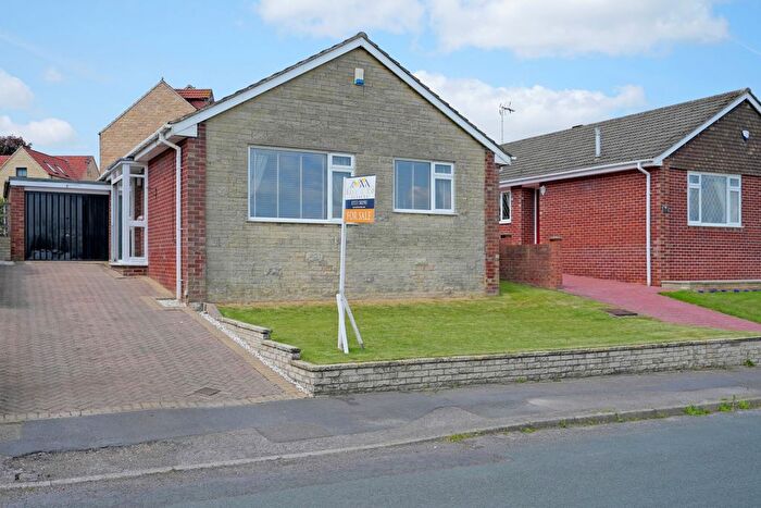 3 Bedroom Detached Bungalow For Sale In Eastfield Crescent, Laughton-En-Le-Morthen, Rotherham, S25
