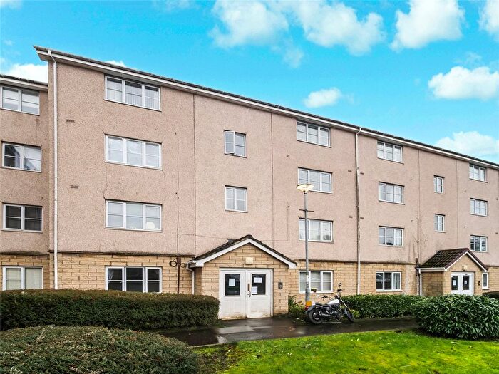 2 Bedroom Flat For Sale In West Street, Paisley, Renfrewshire, PA1