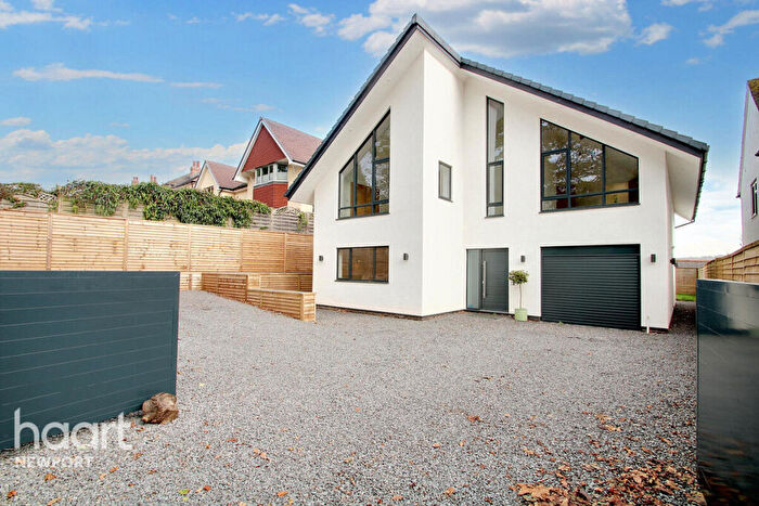 4 Bedroom Detached House For Sale In Hereford Road, Newport, NP25