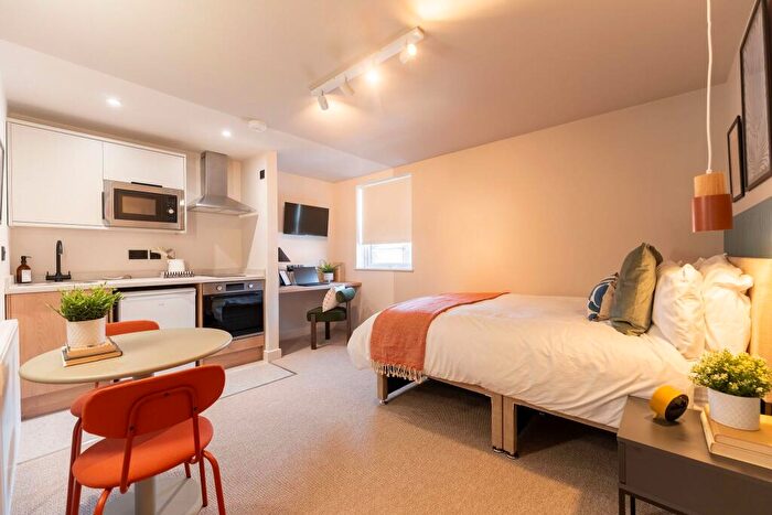 Studio To Rent In Room, Peach Street, DE22