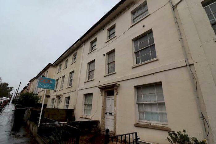 1 Bedroom Flat To Rent In Sydenham Road, Cotham, Bristol, BS6
