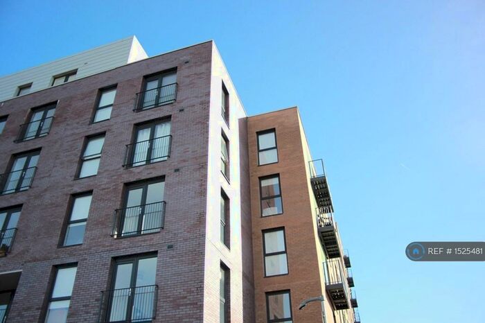 1 Bedroom Flat To Rent In Craven Street, Salford, M5