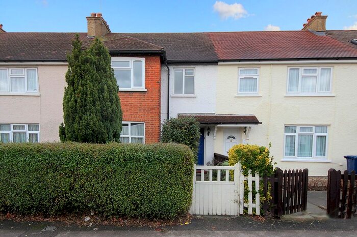 3 Bedroom Terraced House To Rent In Maple Grove, London, W5