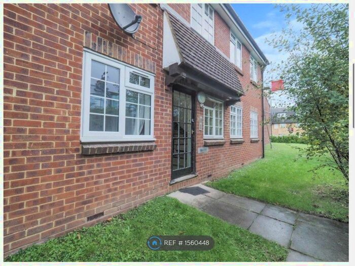 1 Bedroom Flat To Rent In Avenue Road, London, W3