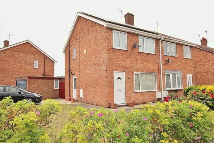 3 Bedroom Semi-Detached House To Rent In Millfield Drive, Camblesforth, Selby, YO8