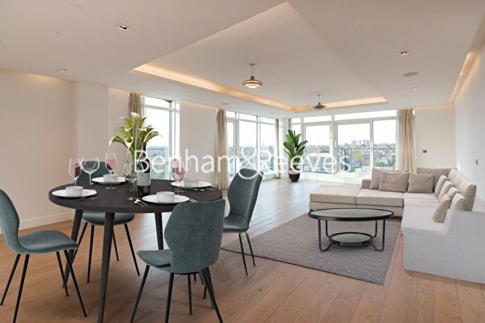 3 Bedroom Flat To Rent In Longfield Avenue, Ealing, W5