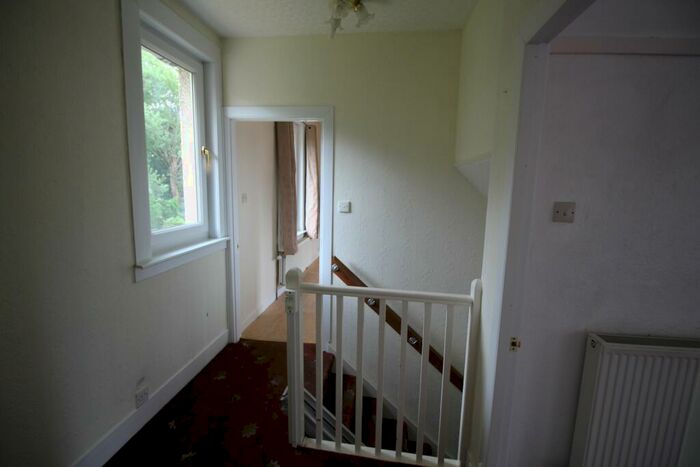 2 Bedroom Semi-Detached House For Sale In Mosspark Drive, Glasgow, G52