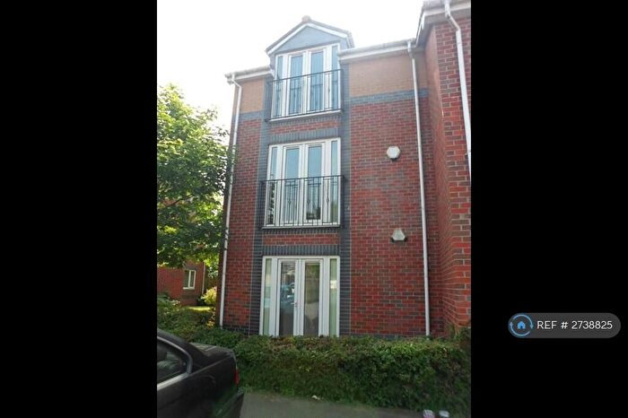 2 Bedroom Flat To Rent In Stanley Road, Worsley, Manchester, M28