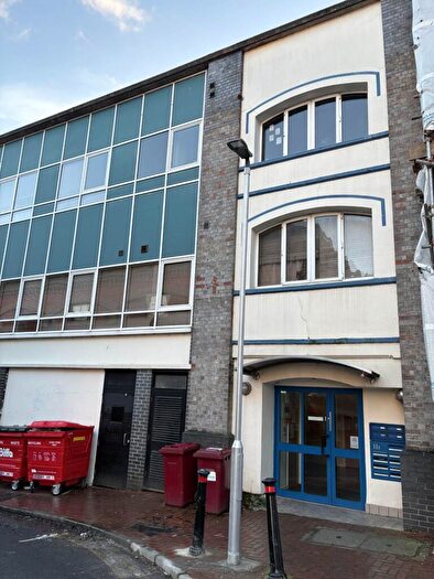 Studio To Rent In Abbey Square, Reading, RG1