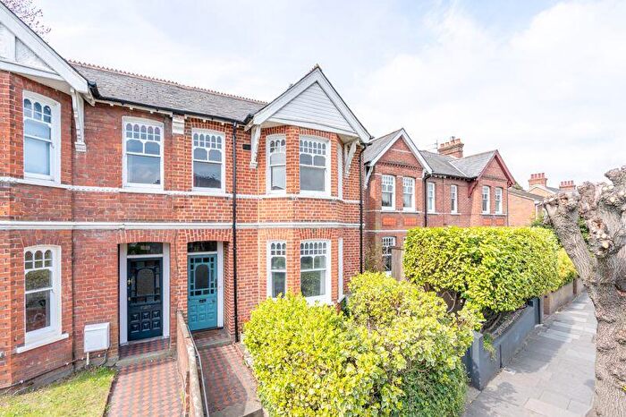 3 Bedroom Semi-Detached House For Sale In St. Pauls Road, Chichester, PO19