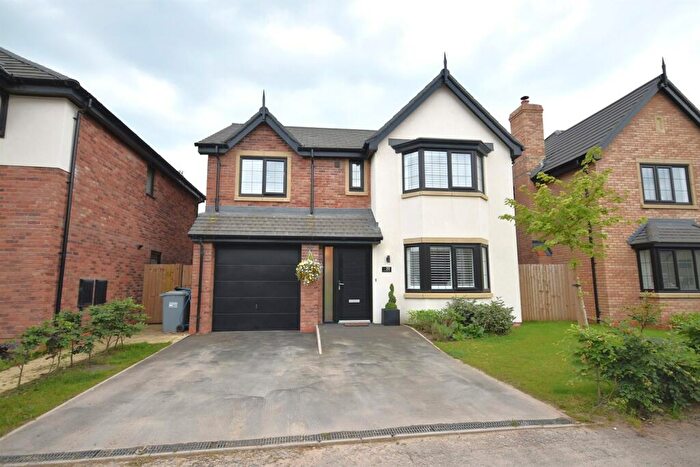 4 Bedroom Detached House For Sale In Knotting Road, Langley, SK11