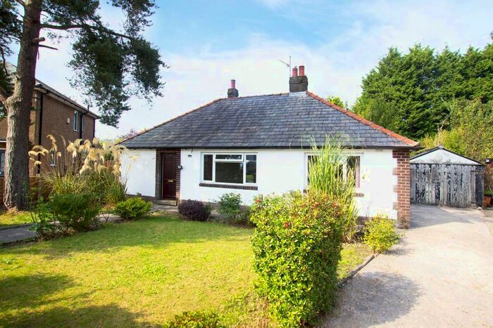 2 Bedroom Detached Bungalow To Rent In Beech Grove, Darwen, BB3