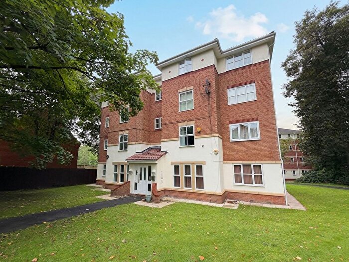 2 Bedroom Flat For Sale In Princeton Close, Salford, M6