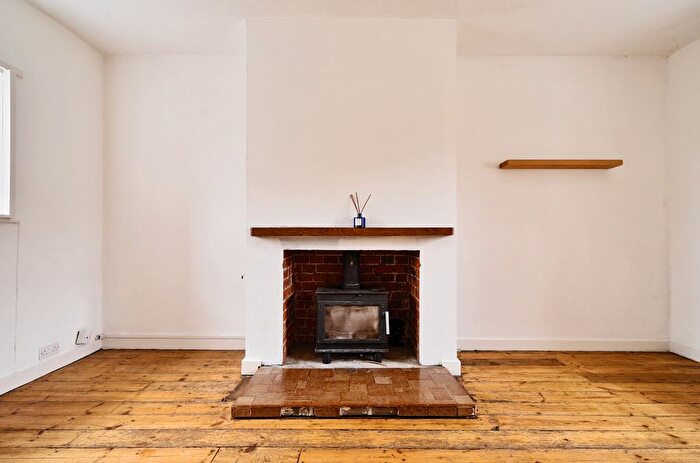 2 Bedroom Terraced House For Sale In Awbridge Hill, Awbridge, Romsey, Hampshire, SO51