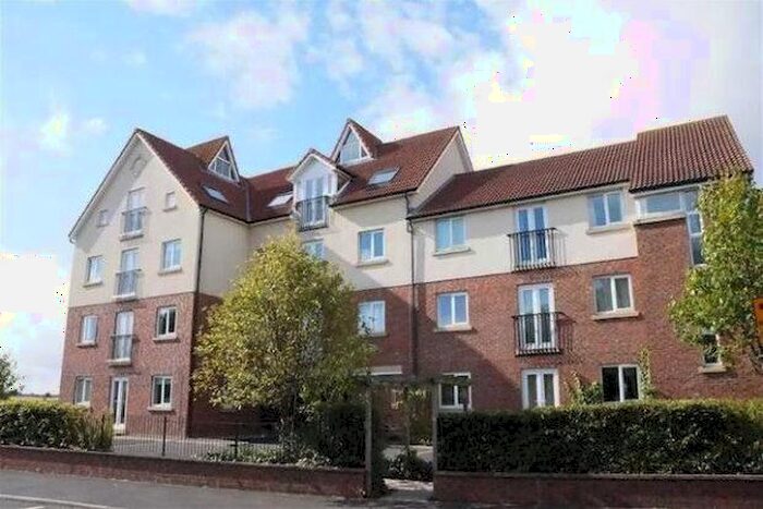 2 Bedroom Flat To Rent In Friars Rise, Whitley Bay, NE25