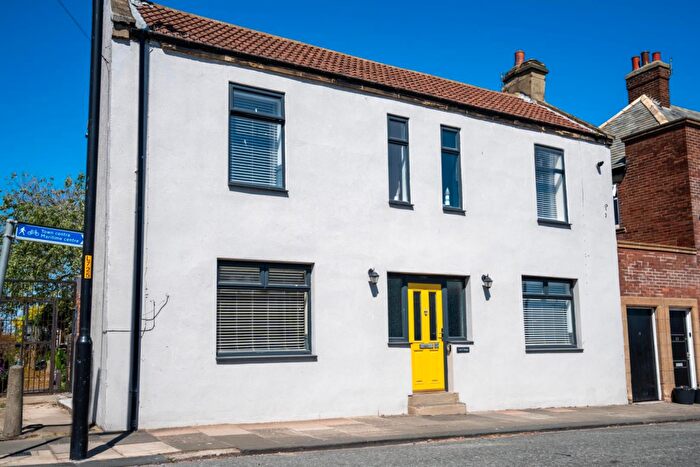 3 Bedroom Detached House For Sale In High Street, Newbiggin-By-The-Sea, NE64