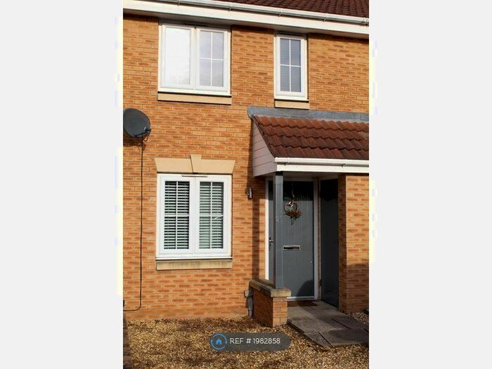 3 Bedroom Terraced House To Rent In Castleford, Castleford, WF10