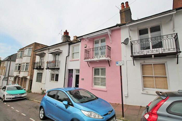 3 Bedroom Terraced House For Sale In Rose Hill, Brighton, BN2