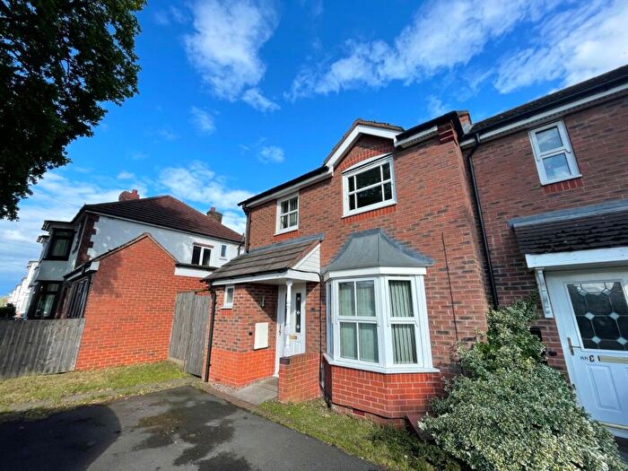 3 Bedroom End Of Terrace House To Rent In Withy Hill Road, Sutton Coldfield, B75