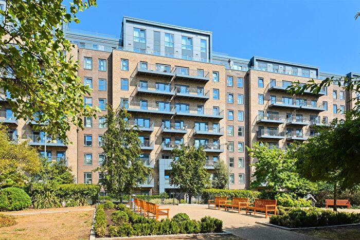 2 Bedroom House For Sale In Beaufort Square, London, NW9